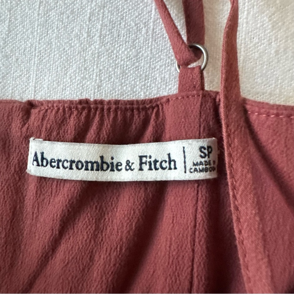 Abercrombie Date Night Cut out Midi Dress - Picture 4 of 7
